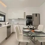 Casa Georgina Heated Swiming, Sea View And Air Conditioning Ferienhaus Calheta (Madeira)