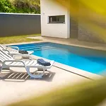 Casa Georgina Heated Swiming, Sea View And Air Conditioning * Calheta (Madeira)