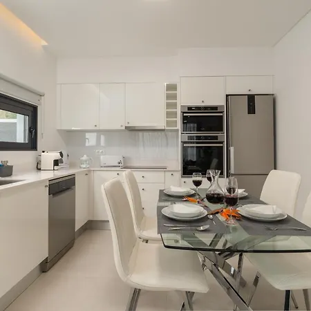 Casa Georgina Дом отдыха Кальета