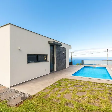 Casa Georgina Heated Swiming, Sea View And Air Conditioning * Calheta (Madeira)