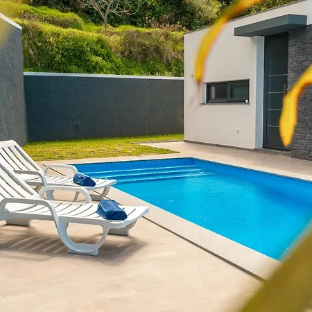 Casa Georgina Heated Swiming, Sea View And Air Conditioning Calheta (Madeira)